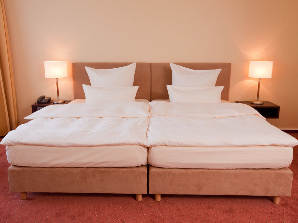 Hotel Carathotel Basel/weil Am Rhein 4*